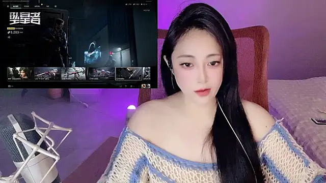 Daisy-77 online show from May 5, 2026, 11:40 am
