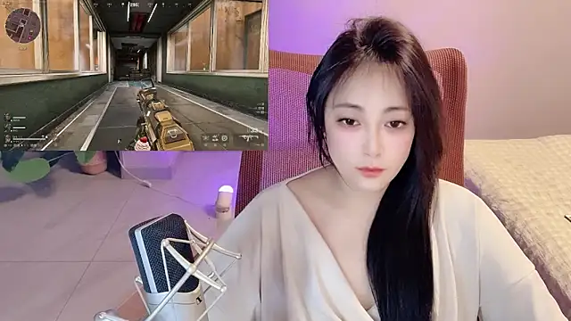 Daisy-77 online show from May 9, 2026, 12:43 pm