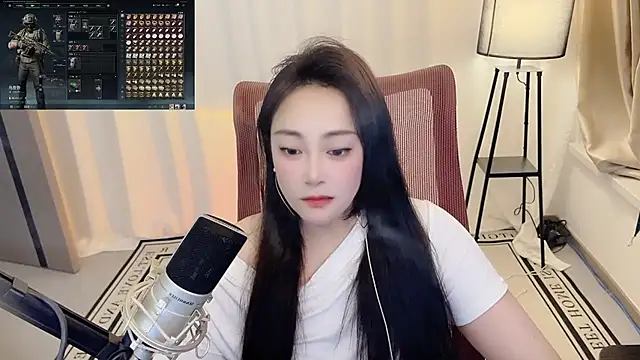 Snapshot of Daisy-77 chatting on June 24, 2026, 1:10 pm Daisy-77 online show from June 24, 2026, 1:10 pm