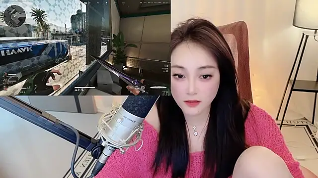 Snapshot of Daisy-77 chatting on July 28, 2026, 6:20 pm Daisy-77 online show from July 28, 2026, 6:20 pm