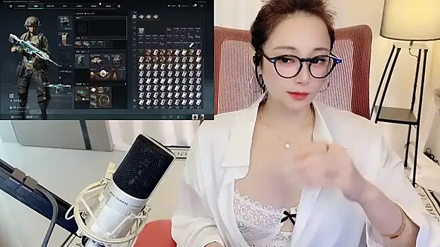 Snapshot of Daisy-77 chatting on August 4, 2026, 1:25 pm Daisy-77 online show from August 4, 2026, 1:25 pm