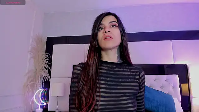 Maddissonlove online show from January 16, 2025, 12:31 pm