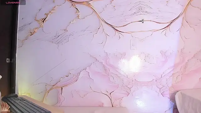 Snapshot of Eterea_blow chatting on October 7, 2025, 1:03 am Eterea blow online show from October 7, 2025, 1:03 am