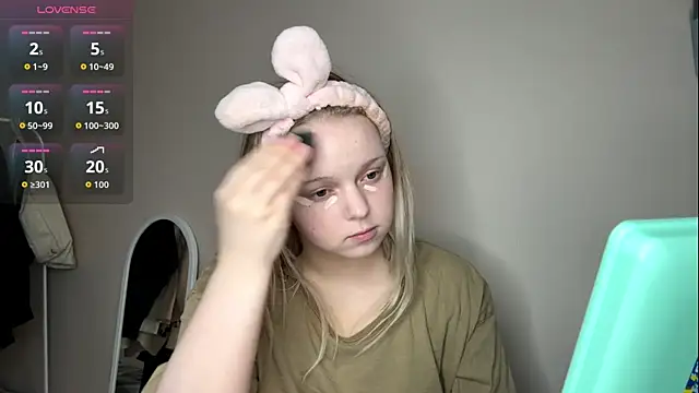 ZaraCreedon online show from March 27, 2026, 5:24 am