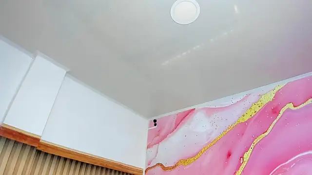 Snapshot of Daisy__rose chatting on May 15, 2026, 3:02 am Daisy rose online show from May 15, 2026, 3:02 am