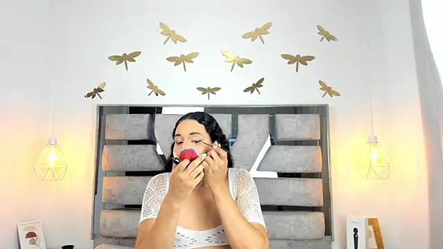 Alison Chan  online show from January 15, 2026, 3:27 pm