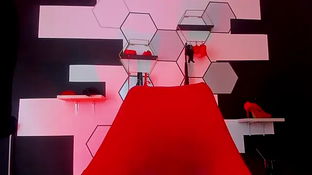 alondrabigtits online show from December 20, 2024, 3:10 pm