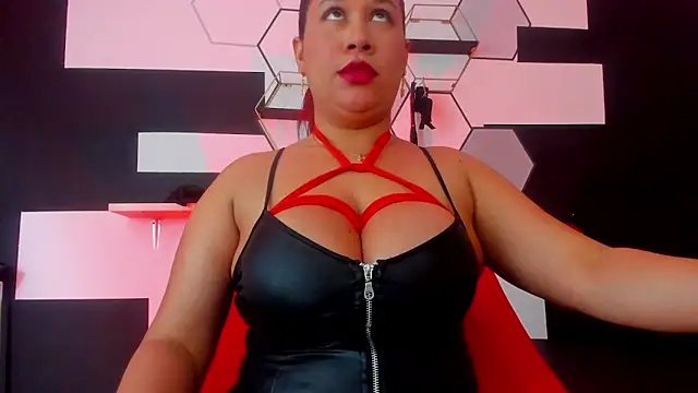 alondrabigtits online show from December 20, 2024, 6:13 pm