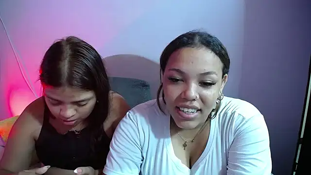 Snapshot of horny_babyss chatting on June 14, 2026, 11:40 pm horny babyss online show from June 14, 2026, 11:40 pm