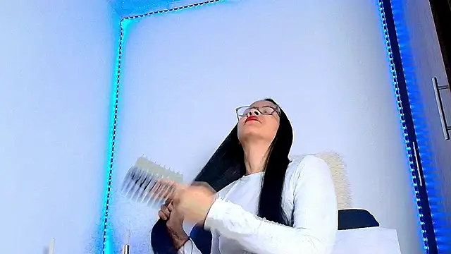 Alba Olimpo online show from May 8, 2026, 5:29 pm