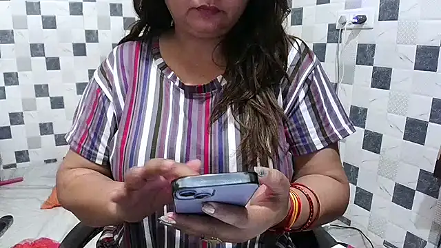 bhabhi jaan11 online show from April 2, 2026, 6:33 am