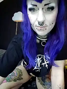 Snapshot of Purple_Coffin666 chatting on January 15, 2025, 7:59 am Purple Coffin666 online show from January 15, 2025, 7:59 am