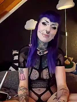 Snapshot of Purple_Coffin666 chatting on January 17, 2025, 3:43 pm Purple Coffin666 online show from January 17, 2025, 3:43 pm