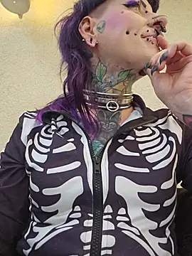 Snapshot of Purple_Coffin666 chatting on July 20, 2026, 2:30 pm Purple Coffin666 online show from July 20, 2026, 2:30 pm