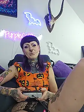 Snapshot of Purple_Coffin666 chatting on August 1, 2026, 1:32 pm Purple Coffin666 online show from August 1, 2026, 1:32 pm