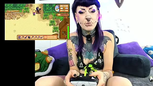 Snapshot of Purple_Coffin666 chatting on August 2, 2026, 12:58 pm Purple Coffin666 online show from August 2, 2026, 12:58 pm