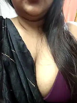 Snapshot of Jeenat_ chatting on January 9, 2025, 7:29 pm Jeenat online show from January 9, 2025, 7:29 pm