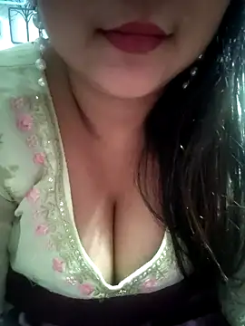 Snapshot of Jeenat_ chatting on January 16, 2025, 10:12 pm Jeenat online show from January 16, 2025, 10:12 pm