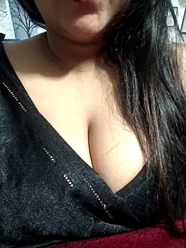 Snapshot of Jeenat_ chatting on January 20, 2025, 9:22 pm Jeenat online show from January 20, 2025, 9:22 pm