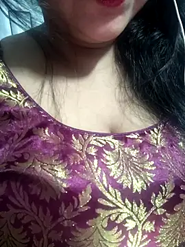 Snapshot of Jeenat_ chatting on January 23, 2025, 6:45 pm Jeenat online show from January 23, 2025, 6:45 pm