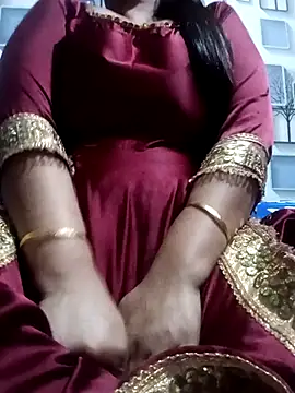 Snapshot of Jeenat_ chatting on March 6, 2025, 7:32 pm Jeenat online show from March 6, 2025, 7:32 pm