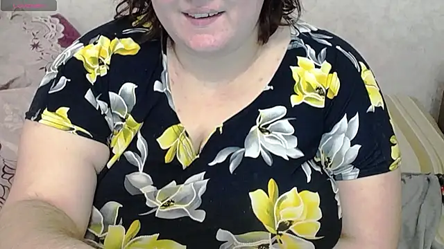 lisa Black00 online show from February 10, 2025, 2:37 pm