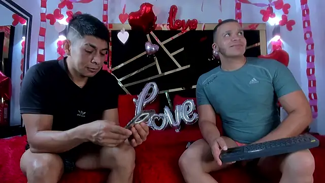Snapshot of AndyandFran chatting on February 16, 2025, 2:09 am AndyandFran online show from February 16, 2025, 2:09 am