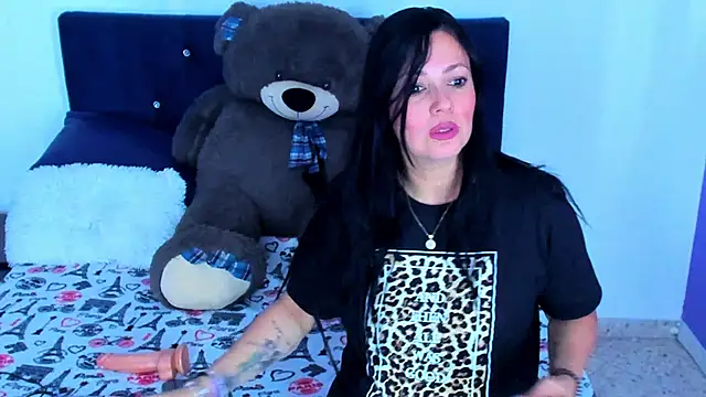 FelinaJohnson online show from January 21, 2025, 4:58 pm