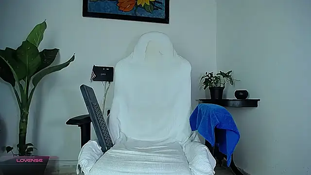 Snapshot of diamond_black00 chatting on February 10, 2026, 7:07 pm diamond black00 online show from February 10, 2026, 7:07 pm