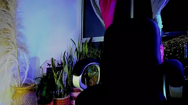 Snapshot of doll_celeste20 chatting on July 13, 2026, 2:03 am doll celeste20 online show from July 13, 2026, 2:03 am