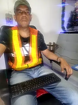 latinmartin73 online show from December 22, 2024, 2:17 am