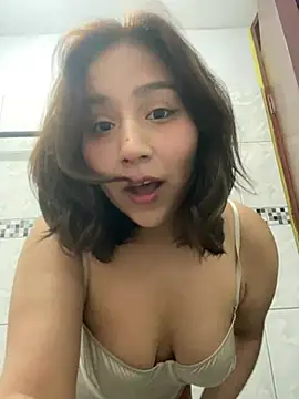 kittyfresita online show from January 10, 2025, 4:12 am