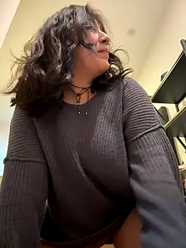 Snapshot of kittyfresita chatting on October 6, 2025, 8:45 am kittyfresita online show from October 6, 2025, 8:45 am