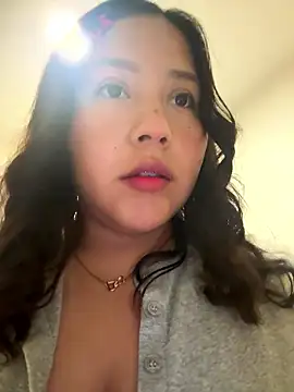 kittyfresita online show from January 9, 2026, 6:05 am