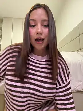 Snapshot of kittyfresita chatting on May 6, 2026, 2:51 am kittyfresita online show from May 6, 2026, 2:51 am