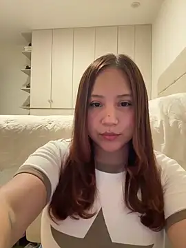 Snapshot of kittyfresita chatting on May 24, 2026, 5:01 am kittyfresita online show from May 24, 2026, 5:01 am