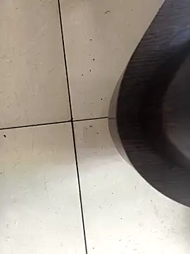 huzi518 online show from February 13, 2025, 3:18 am