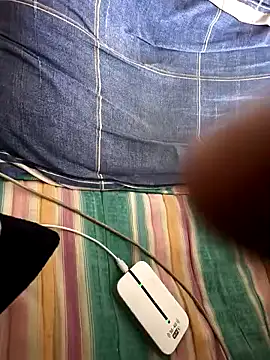 huzi518 online show from February 18, 2025, 7:32 am