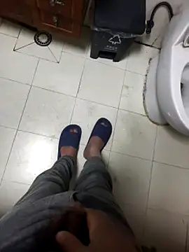 huzi518 online show from February 27, 2025, 3:59 pm