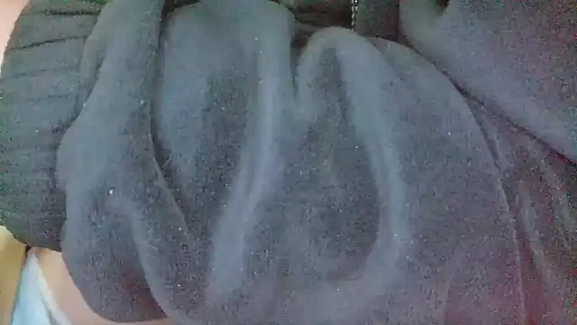 huzi518 online show from March 16, 2025, 2:22 pm