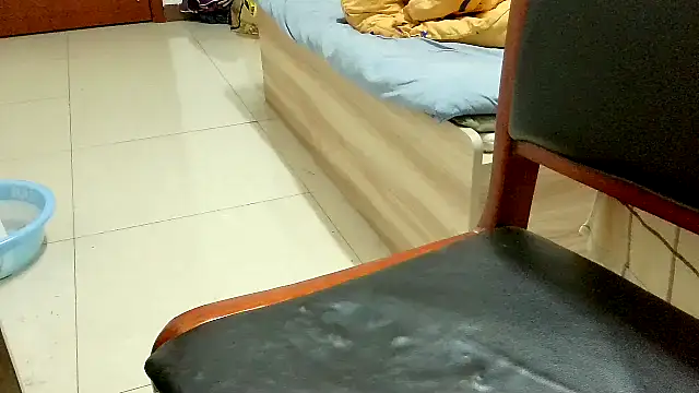 huzi518 online show from September 21, 2025, 3:57 pm