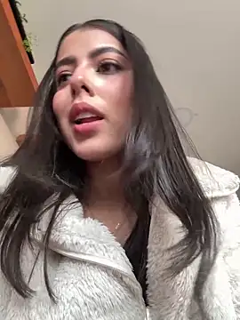 Snapshot of DakotaShelby chatting on March 13, 2026, 9:43 pm DakotaShelby online show from March 13, 2026, 9:43 pm