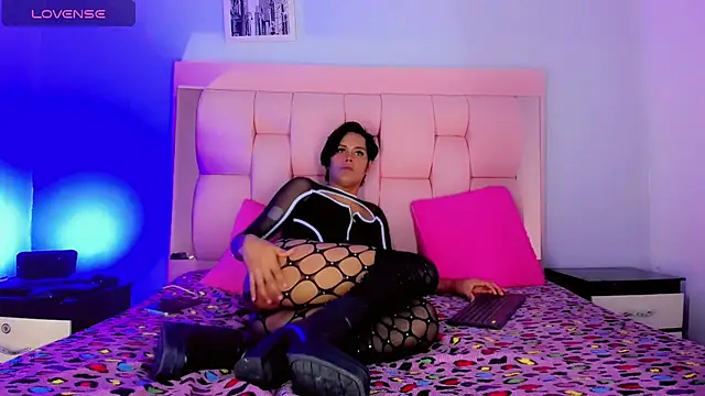 Aistrid gate online show from October 27, 2025, 2:10 pm