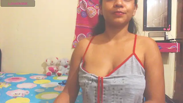 Mia brunette26 online show from February 5, 2025, 8:32 am