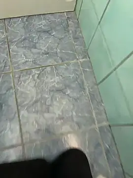 mj23641 online show from April 10, 2026, 4:33 pm