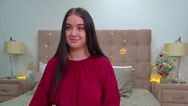 ChristinaMilton online show from December 24, 2024, 9:33 pm