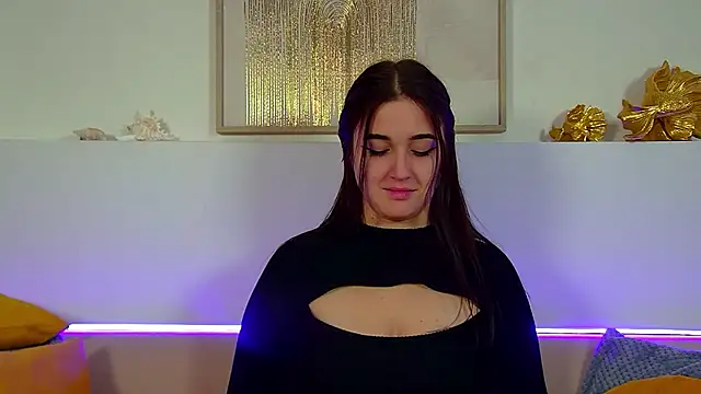 Snapshot of ChristinaMilton chatting on September 29, 2025, 6:46 pm ChristinaMilton online show from September 29, 2025, 6:46 pm