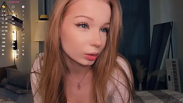 Snapshot of EvaSolisv chatting on September 20, 2025, 7:09 am EvaSolisv online show from September 20, 2025, 7:09 am