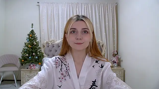 KellyStone online show from December 16, 2024, 5:54 pm