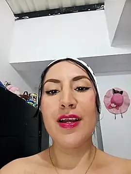 ELISA 90 online show from September 9, 2025, 9:36 pm